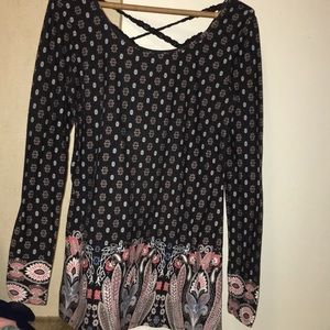 Long sleeve Maurice’s top